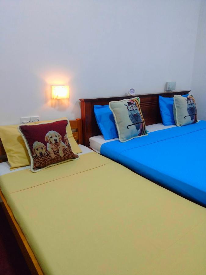 Peacock'S Paradise Safari Hostel Udawalawe Eksteriør bilde